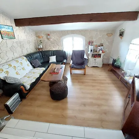 Maison De Charme A Avec Vue Sur Jardin Et Montagne Holiday home *