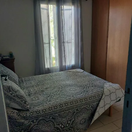Maison De Charme A Avec Vue Sur Jardin Et Montagne Autignac (Herault)